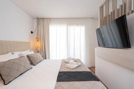 Mirablue Luxury Residences - 380
