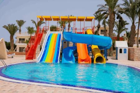 Empire Beach Resort - 12