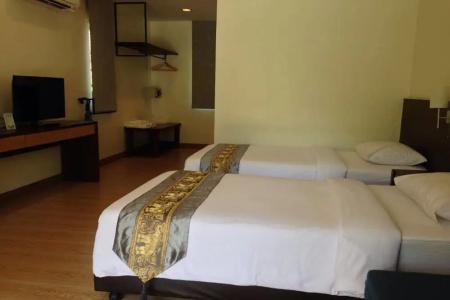 Baan Klang Aow Beach - 25
