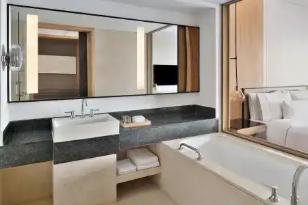 The Westin Mumbai Powai Lake - 45
