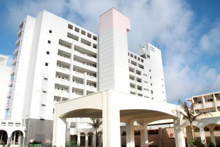 Mahaina Wellness Resorts Okinawa - 1