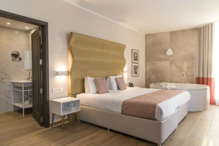 Seaview - Adults Only 16 Plus - 36