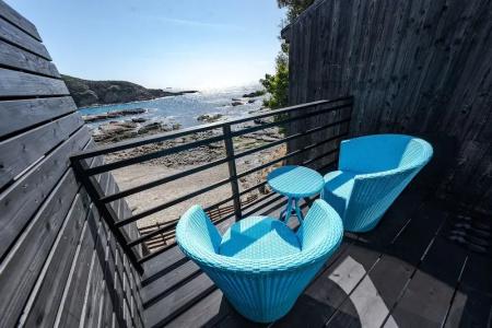 Xyz Private Spa And Seaside Resort - 105