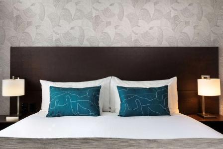 Rydges - 79