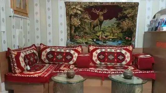 Otantik Guesthouse - 1