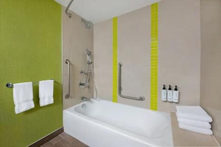 Crowne Plaza-Waterloo, An Ihg - 60