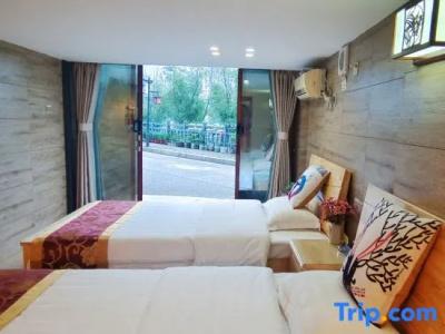 Hongshan - 102