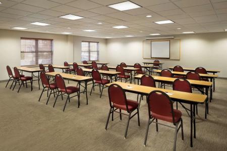 Country Inn & Suites by Radisson, East, KY - 10