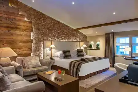 Les Armures - 99