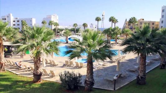Papantonia Apts - 18