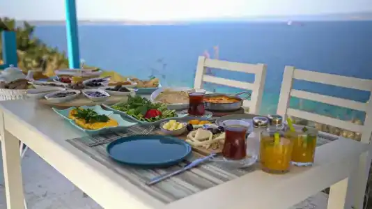 Fener Café & Kahvalti - 12