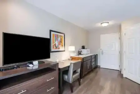 Hawthorn Suites by Wyndham Fort Benning - 21