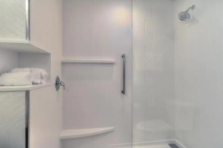 Courtyard by Marriott - 109