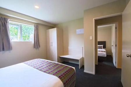 Ellerslie Palms - 66