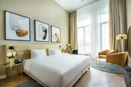 Radisson Blu - 50