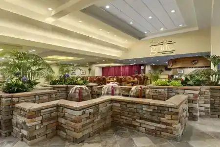 Embassy Suites - 26