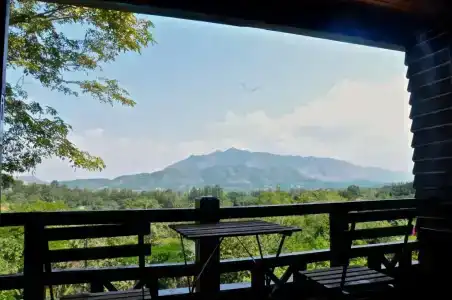Issara Boutique Winery - 122