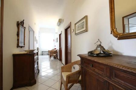 4F Boutique Florence - 2