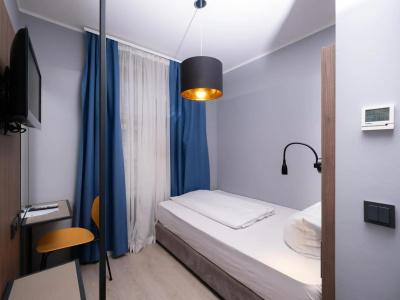 Smart Stay Station - 12