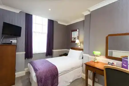 The Clarendon - 120