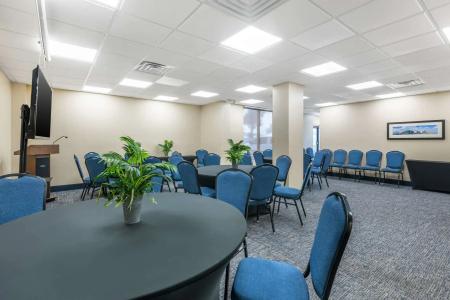 Comfort Inn & Suites Daytona Beach Oceanfront - 20