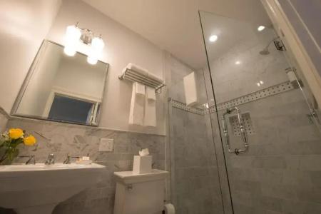 Serenity Inn - 106