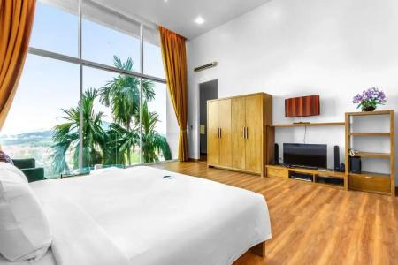 Hilltop Wellness Resort - 179