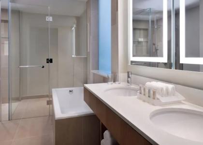Holiday Inn & Suites - Dubai Festival City Mall, An Ihg - 66