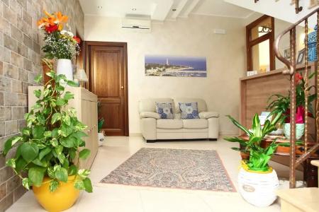 Coralia Bed & Breakfast - 14
