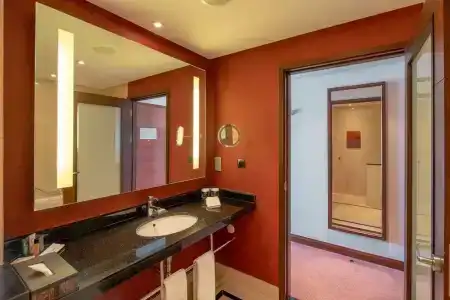 Hilton Warsaw City - 48