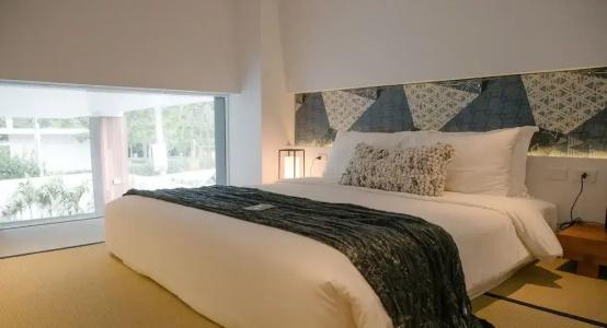 Veranda Pool Suite - 49