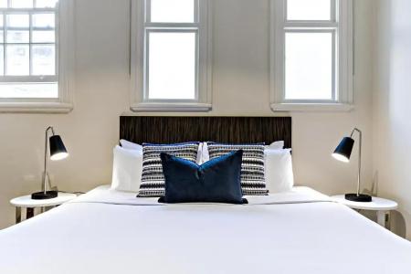 The Bayswater - 1