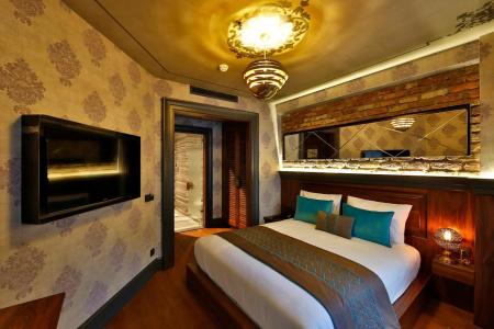 Sanat Boutique Pera - 1