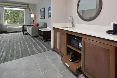 Hampton Inn & Suites Charlotte Northlake - 13