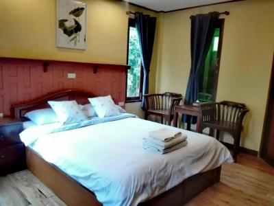 Luang Chumni Village - 108