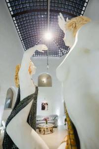 Tharroe of Mykonos Boutique - 14