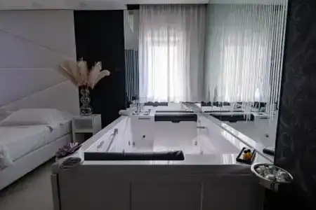 Reggia Suite Spa - 78