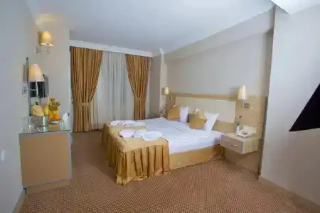 Laleli Emin - 23