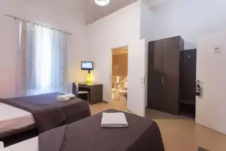 Suite Inn Catania - 32