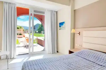 Messonghi Beach Holiday Resort - 13