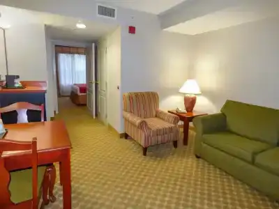 Country Inn & Suites by Radisson Near Universal - 43