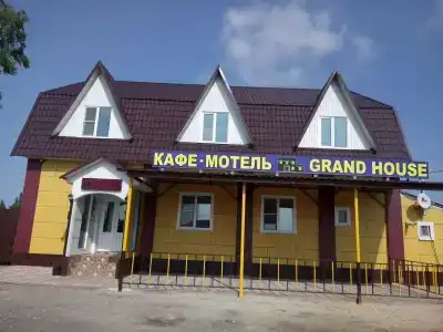 Grand House - 0