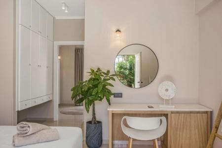 Notos Heights & Suites - 189