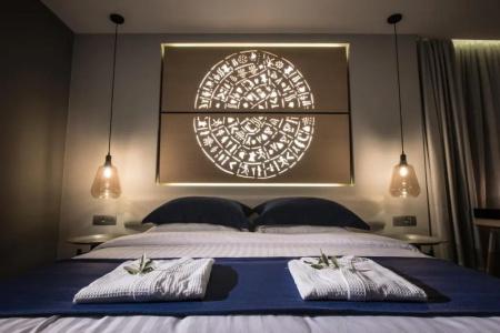 Lavris City Suites - 121