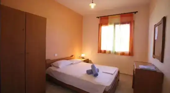 Elena & Studios - 4