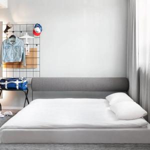 Moxy Cologne Bonn Airport - 40