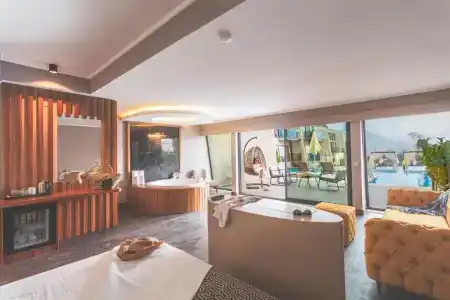 Orka Cove Penthouse & Suites Adults Only - 150