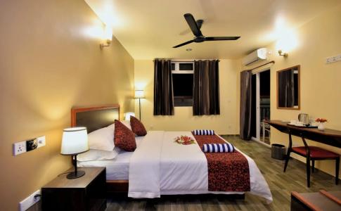 Paguro Beach Inn - 13