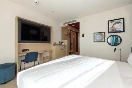 Hampton by Hilton Center - 30