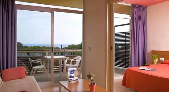 ApartComtat Sant Jordi - 90